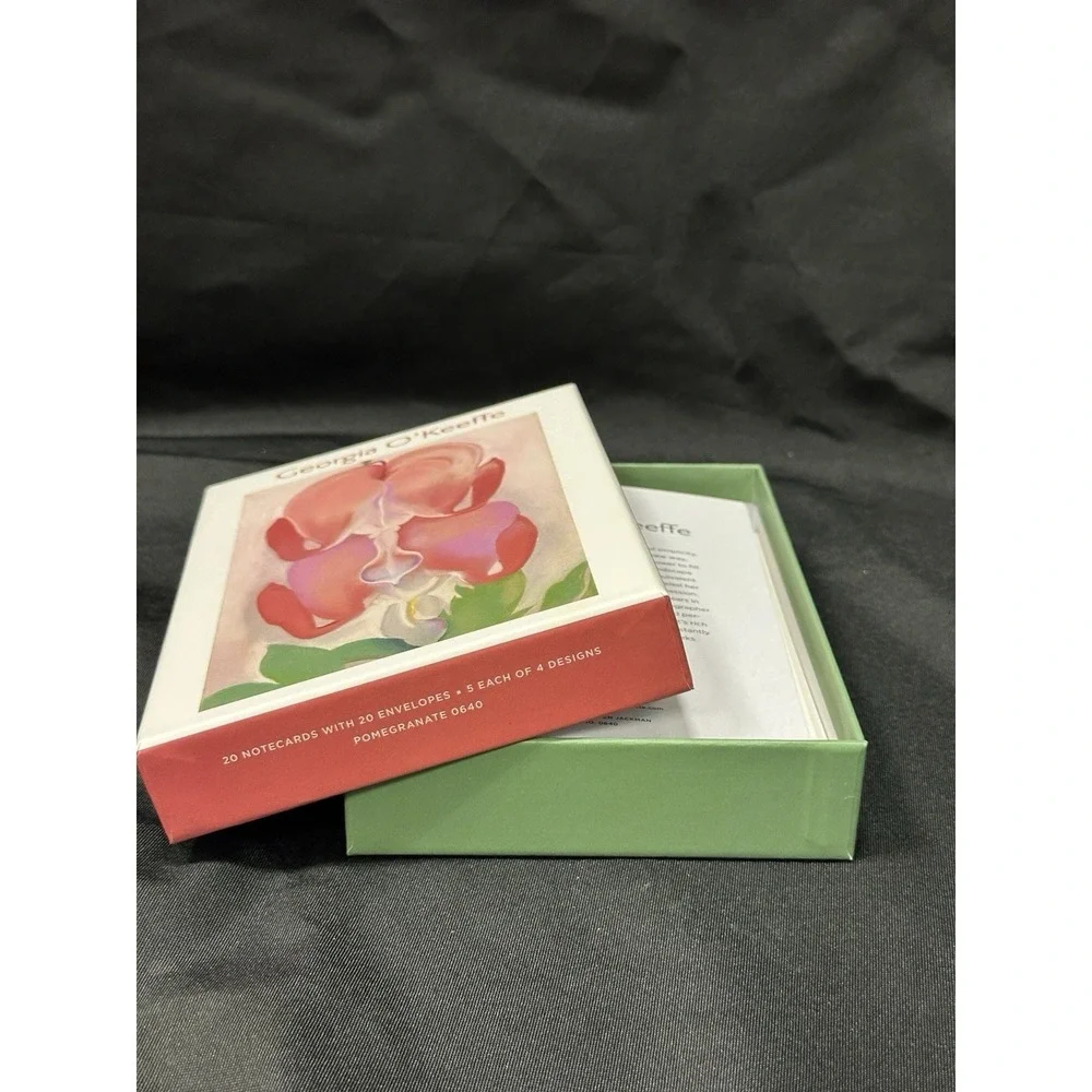 Pomegranate box shows